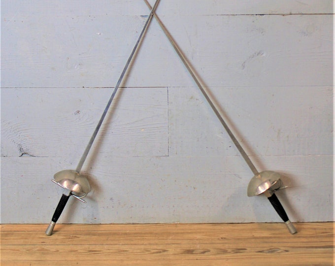 Pair of Vintage Fencing Foils Epée Sabres Etsy