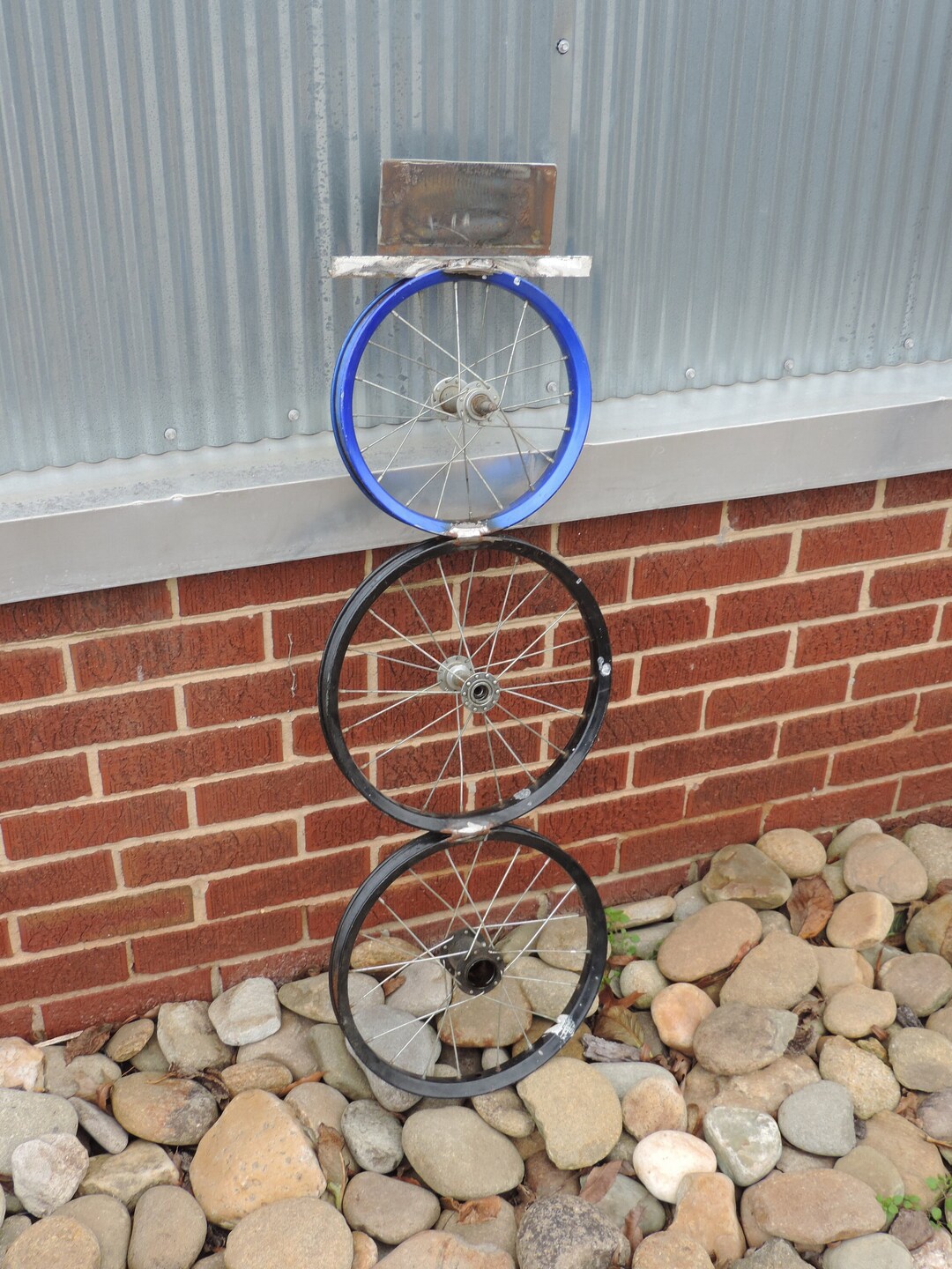 Metal Snowman Made From Bicycle Rims Christmas Yard Art Handmade