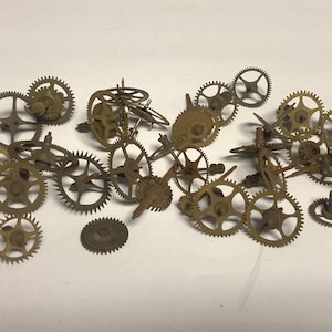 30 Vintage Brass Gears and Cogs| Clock Parts and Steampunk Components