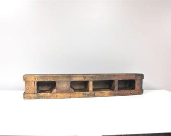 Molde de fábrica de madera vintage / Centro de mesa rústico