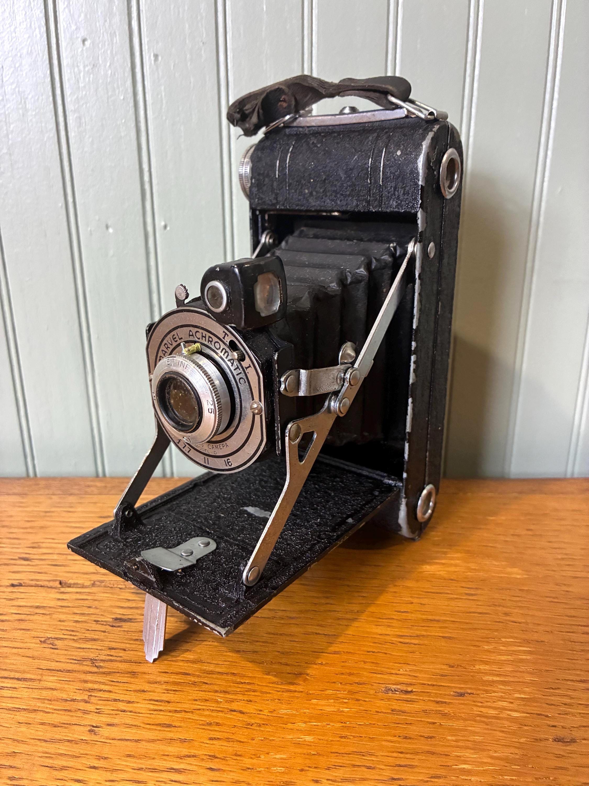 Antique Marvel Achromatic Model D Accordion Camera | Antique