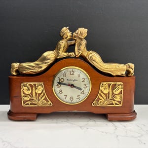 Art Deco Kissing Dutch Boy and Girl Mantle Clock | Mastercrafters Session Clock