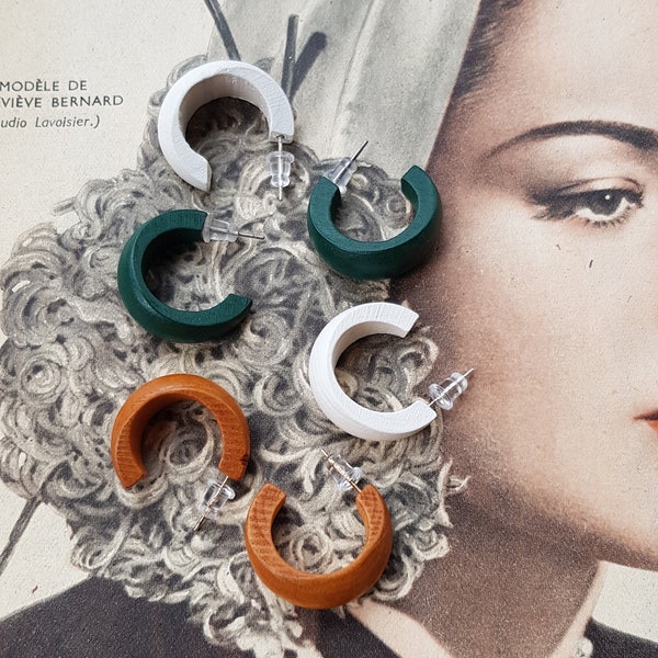 Vintage retro wooden earring