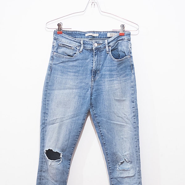 Levi's 721 vintage stonewashed light blue denim jeans long straight disfraced - man woman - size 29 - italian craft - holes on knees