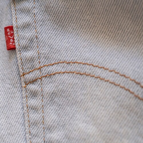 Vintage 1990s Levi's 501 Light Straight Leg Jeans / Button shops Fly / Vintage / Made in USA / W34 L36 / Denim / Retro Style / Great Condition