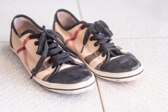 burberry tenis de mujer