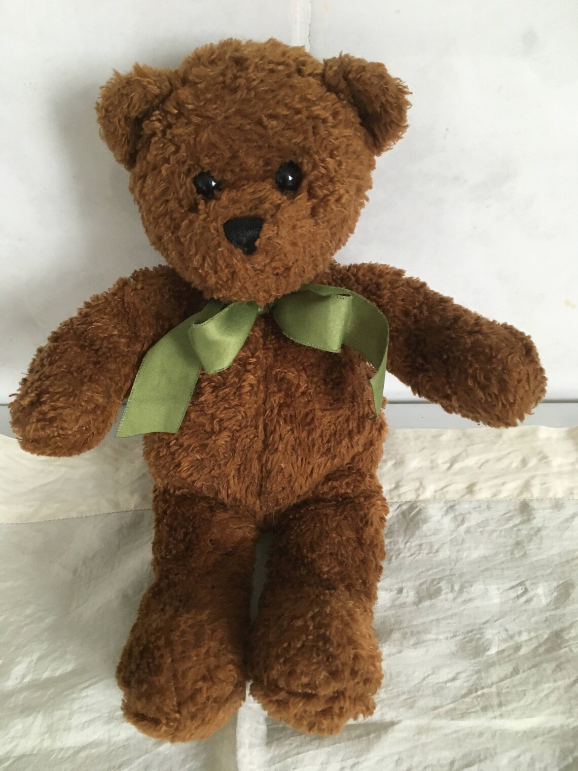 Vintage Harrods Brown Bear with green ribbon neck tie very | Etsy