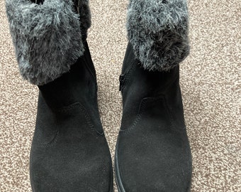 Vintage Ladies Boots Cotswold Black Suede with Faux Fur Trim & Warm Fleece Lining UK 6 EU 39 US 8