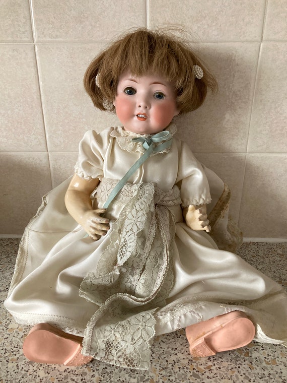Heubach Koppelsdorf Doll 320.2 Germany Bisque Head Teeth 1843