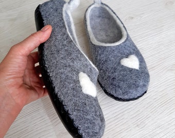 Felted Wool Slippers, Indoor Custom Slippers, Handmade House Slippers Women Sizes US 6-11/ EU 36-41