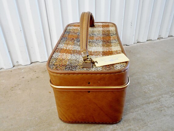 Mid Century Invicta Brown Grey Tan Plaid Tweed Canvas Brown Faux