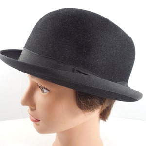 Blue Ribbon Saddle Derbies Made In England Black Derby Bowler Hat Size 7 1/8 Blue Ribbon Leather Co Shelbyville Tenn Grosgrain Ribbon Trim