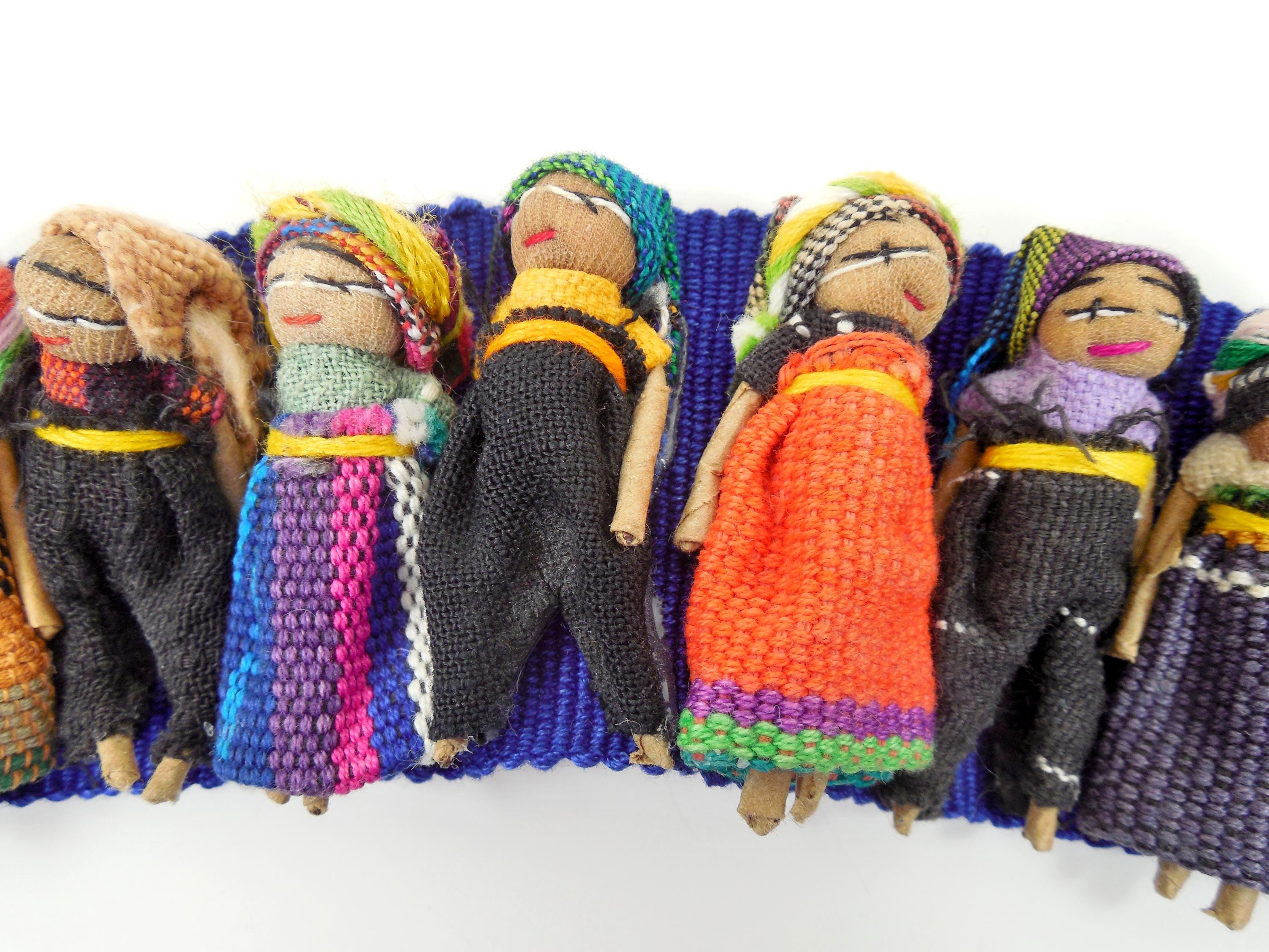 Guatemalan Worry Dolls Blue Cloth Wrap and Tie Belt Hand  display picture 1