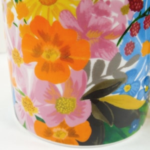 Anthropologie Rifle Paper Co. Marguerite Porcelain Floral Coffee Mug Colorful Multicolor Assorted Flowers Gold Metallic Handle And Trim image 3