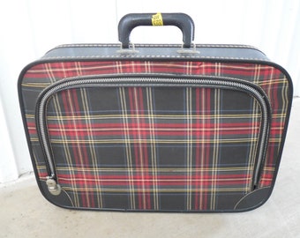 Black Red Tartan Plaid Canvas Suitcase 18 By 12 By 5 Inches Front Zipper Light Weight Carry On Overnight Train Case Mid Century 1950s 60s