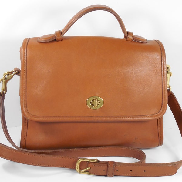 Coach Court Messenger Bag No 9870 British Tan Top Handle Removable Crossbody Shoulder Strap Handbag Purse Tan Brown Leather Brass Hardware