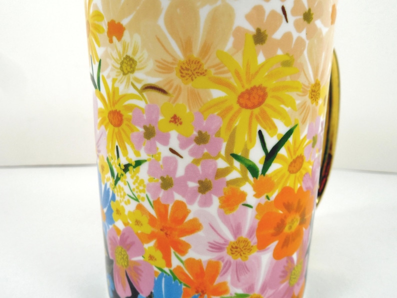 Anthropologie Rifle Paper Co. Marguerite Porcelain Floral Coffee Mug Colorful Multicolor Assorted Flowers Gold Metallic Handle And Trim image 5