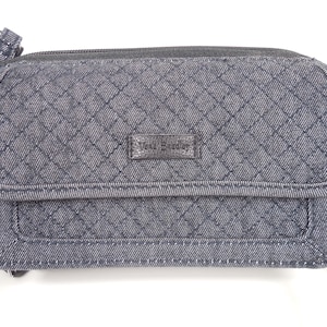 Vera Bradley Lona vaquera azul con dos pliegues, bandolera extraíble, correa para el hombro, cartera, bolso de mano, bolsillo frontal, dos secciones con cremallera