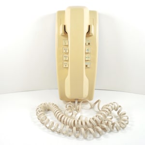 Retro Push Button Wall Mount Hanging AT&T Trimline Telephone Beige Tan Cream White Keypad Adjustable Ringer Volume Redial Mute Push Buttons