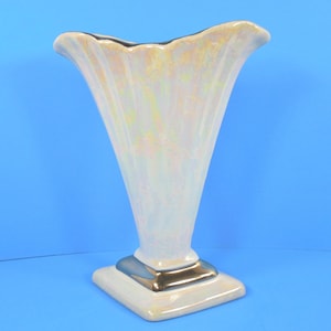 Art Deco White Iridescent Lusterware Glaze 22 KT Gold Gilt Trim Vase Ceramic Pottery V Shape Scallop Edge Ribbed Pattern Diamond Shape Base
