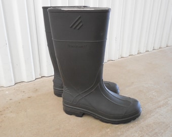 Northerner Knee High Black Rubber Rain Boots Womens Size 6 to 6.5 6 1/2 Mens Size 4 Waterproof Work Boots Golashes Field Wellington Gumboots