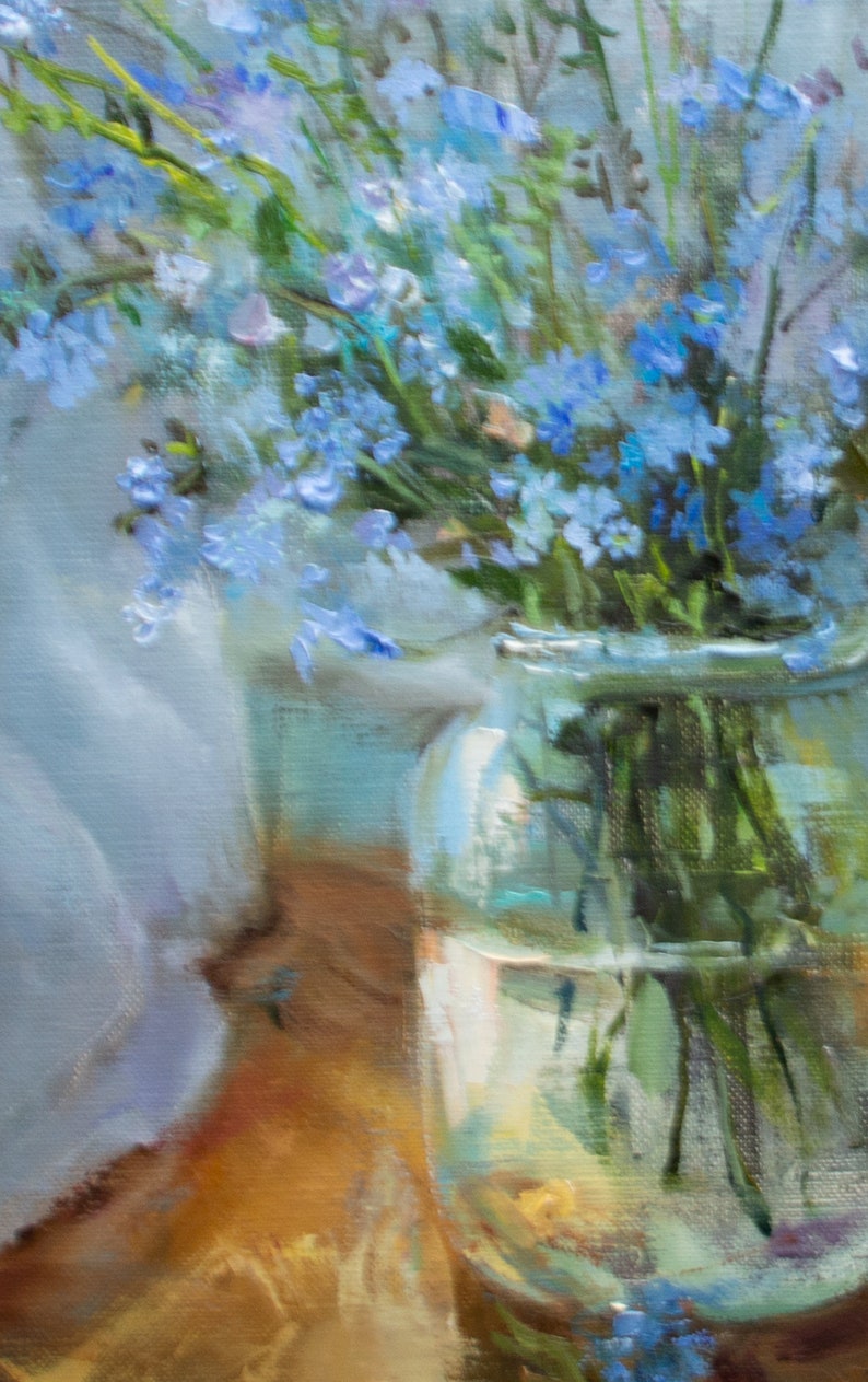 Vase de fleurs sauvages, peinture originale à l'huile de fleurs bleu clair, bouquet de nature morte myosotis par Gita Dinbire, cadeau d'art impressionniste image 4