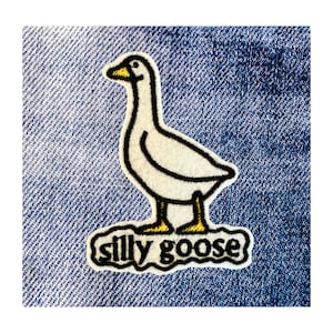 Silly Goose Felt Embroidered Cute Funny Iron On Patch (1 Patch)