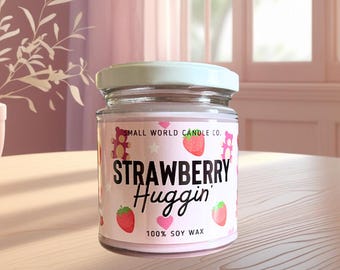 Strawberry Huggin' 8oz soy candle