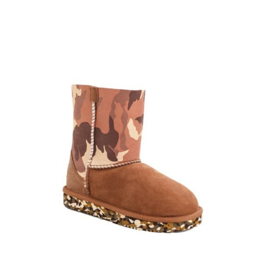 Bottes fourrées mouton sale