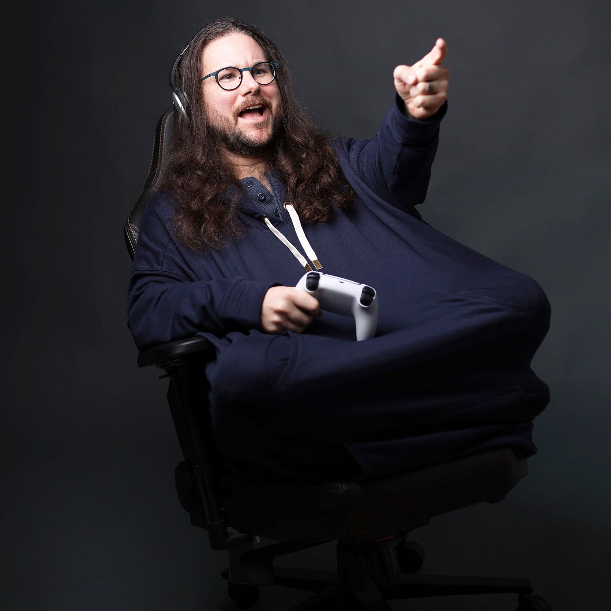 Oversized organic cotton hoodie - the giant hoodie for all