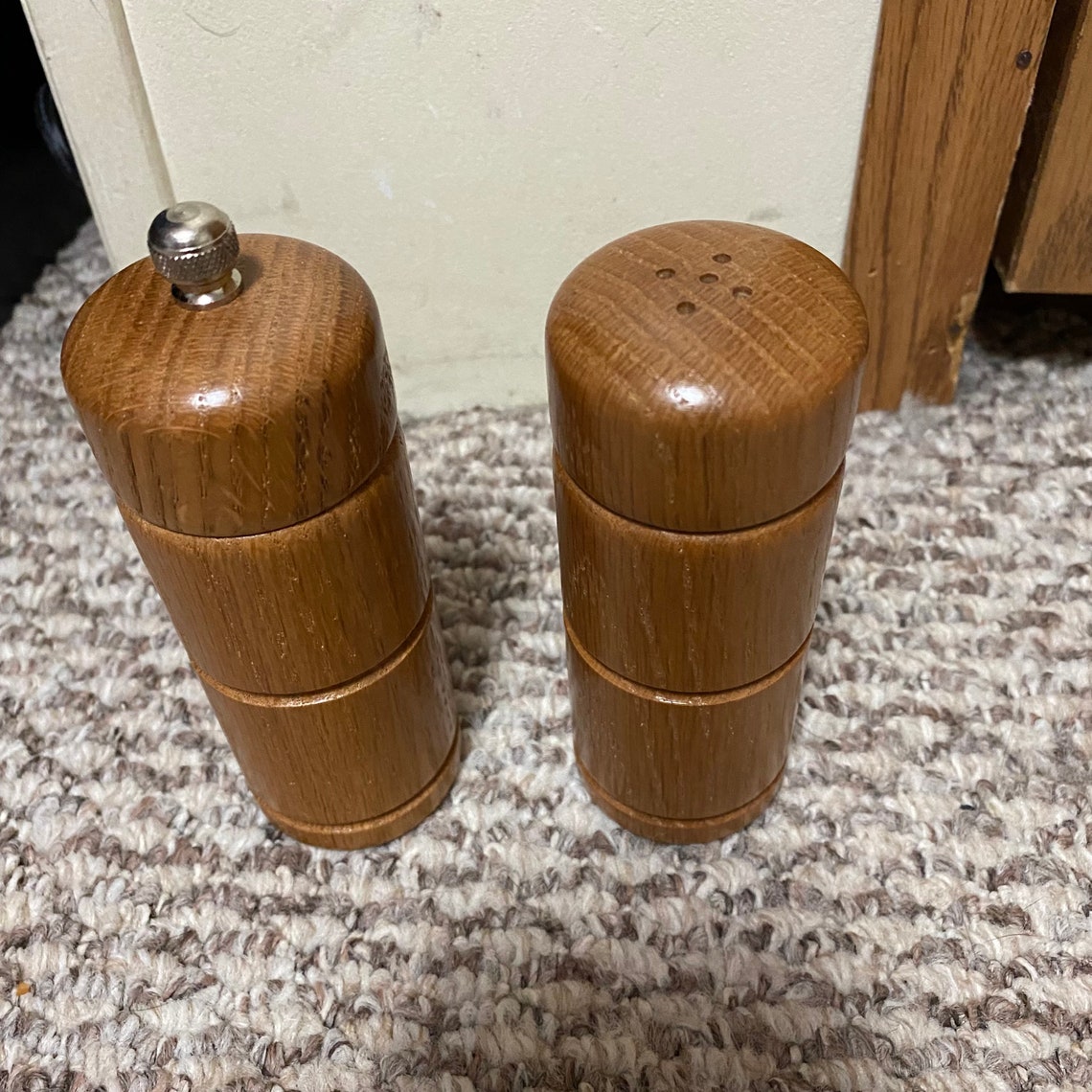 Kamenstein Golden Oak Salt and Pepper Grinder Set 1990 Newold Stock Etsy