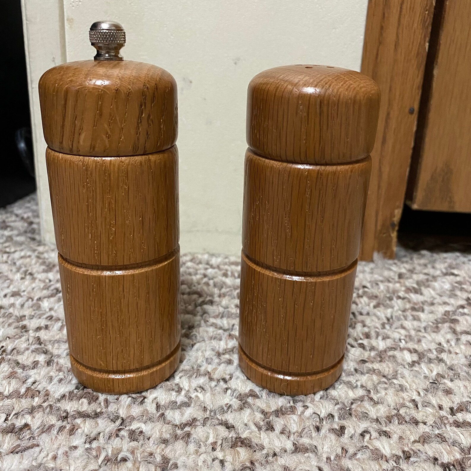 Kamenstein Golden Oak Salt and Pepper Grinder Set 1990 Newold Stock Etsy