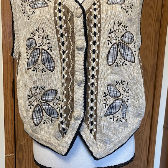 Christopher & Banks Hand Embroidered Sweater Vest… - image 4
