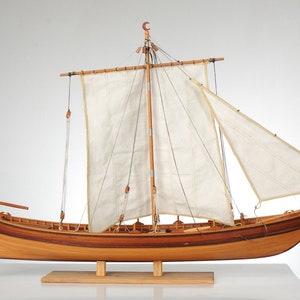 Holz Handgemachte DIY Segelschiff Segelboot Modell Schreibtisch Boot Dekor 