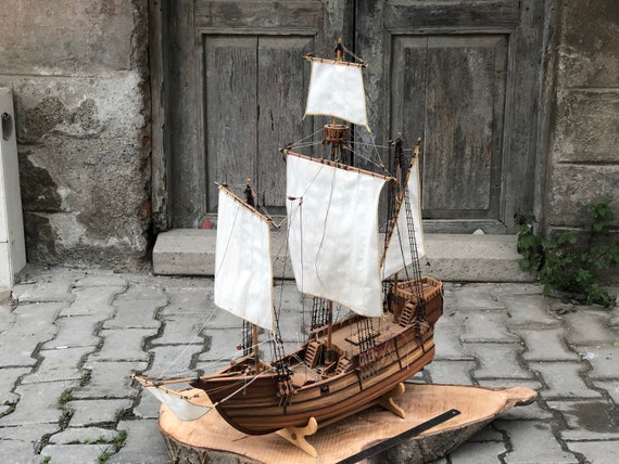 SANTA MARIA SHIP, Wooden Sailing Ship Model, Large Pirate Sailboat