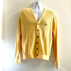 Sz. M Men's Yellow Cardigan "Sportswear" Orlon Acrylic