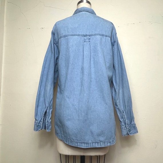 Sz. L 1980's Denim Shirt With Embroidery - image 2