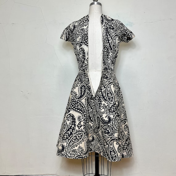 Sz. XS 1950's Cotton Paisley Dress "Suzy Perette"… - image 2