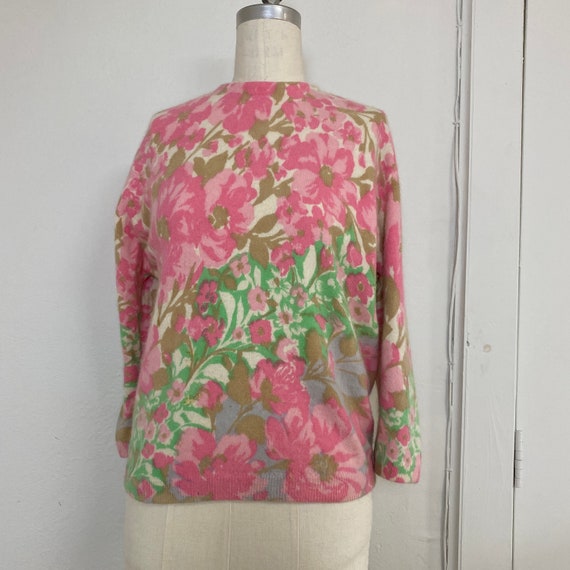 Sz. L 1960's Angora Blend Sweater - image 1