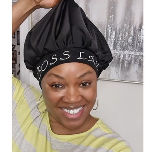 2 Pièces Bonnet Satin Cheveux Nuit,Bonnet de Sommeil Chapeau Nuit,Élastique  Soie à Large Band Réutilisable Bonnets de Nuit Doux pour Femmes (Noir +