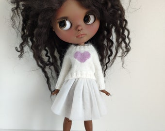 Knitted white angora sweater with lilac heart and standard short sleeve for Blythe