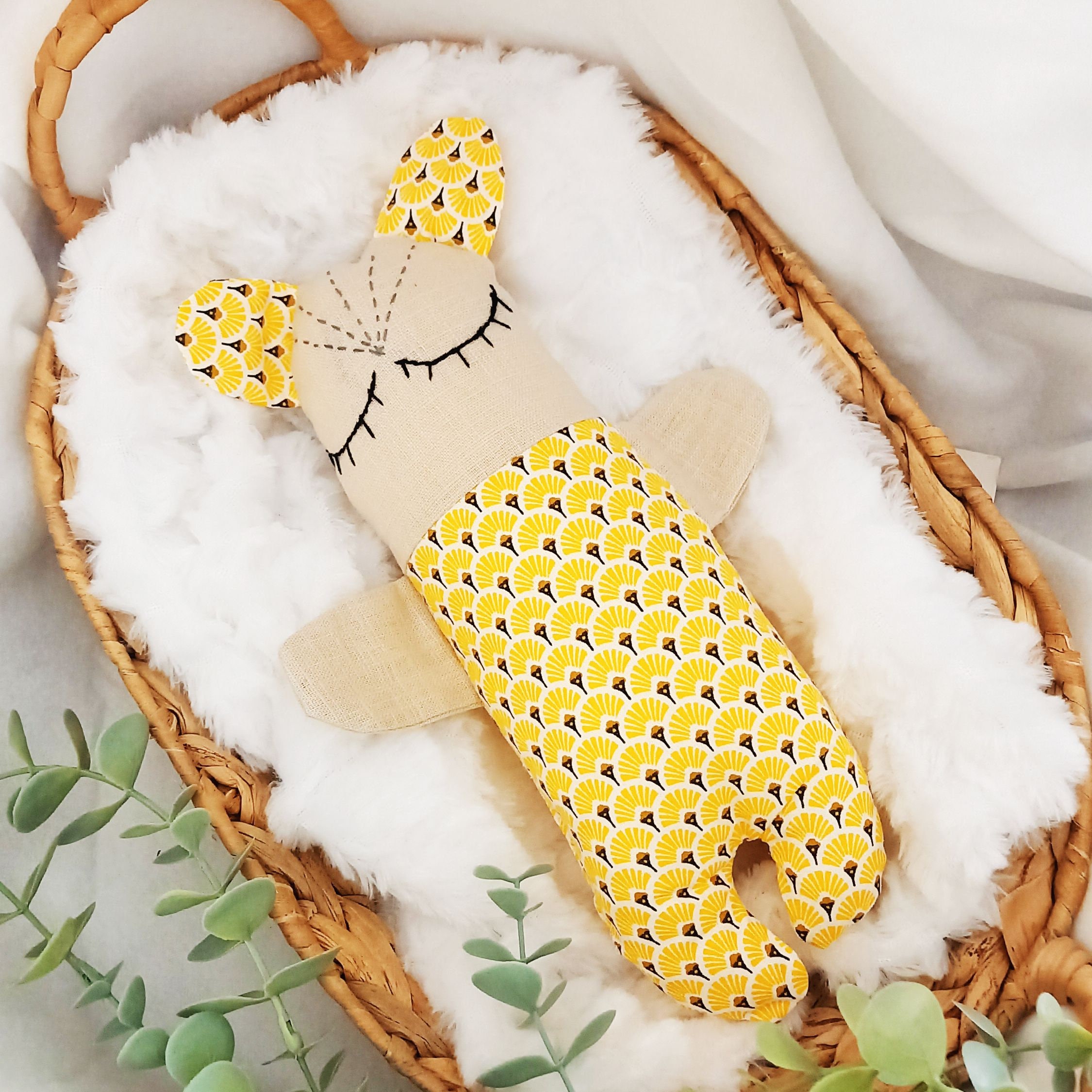 Adorable hochet pour poupée, jouet portable pour dormir, poupée souvenir pour nouveau-né, petite poupée, belle poupée, cadeau de baptême pour bébé garçon