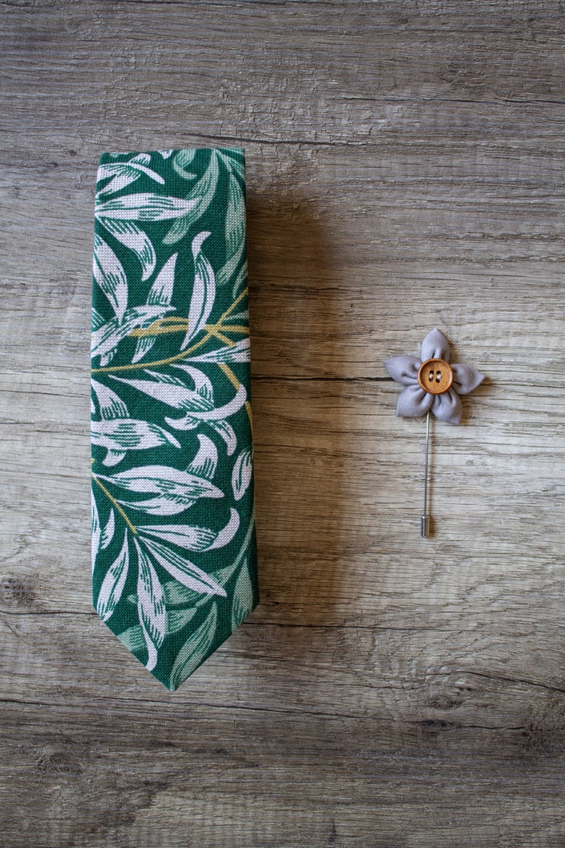 Green Tropical Leaves Handmade Tie, Slim Tie, Handmade Tie, Men Ties, Groomsmen necktie, Made in Italy, Cotton image 8