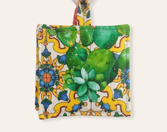 2 Majolica print pot holders / Mediterranean Pot Holders  - Set of 2, Home decor, Housewarming gift