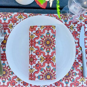 Majolica cotton napkins– Cloth Napkins – Tiles Print Red Napkin – Reusable Napkins – Table Setting Dinner Napkins – Mediterranean Decor