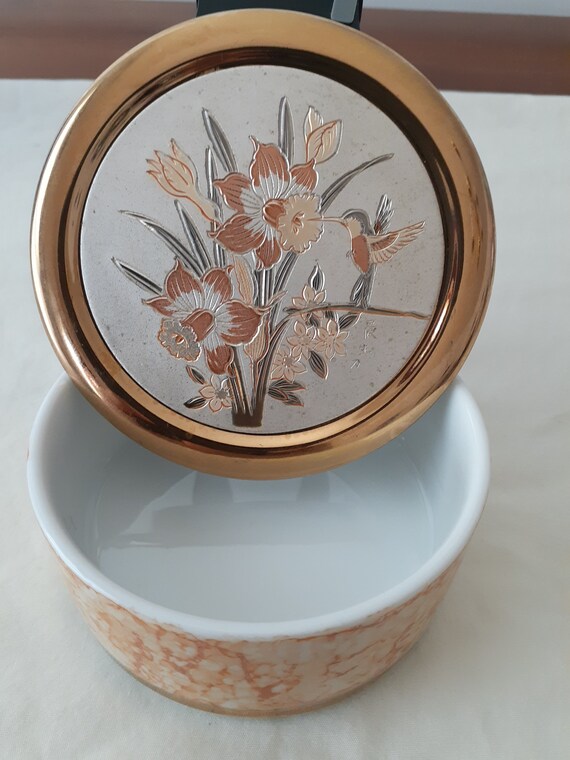 Chokin Art Round White Porcelain Trinket Dish with 24K Peacocks and Flowers Design Asian Symbols on Lid.