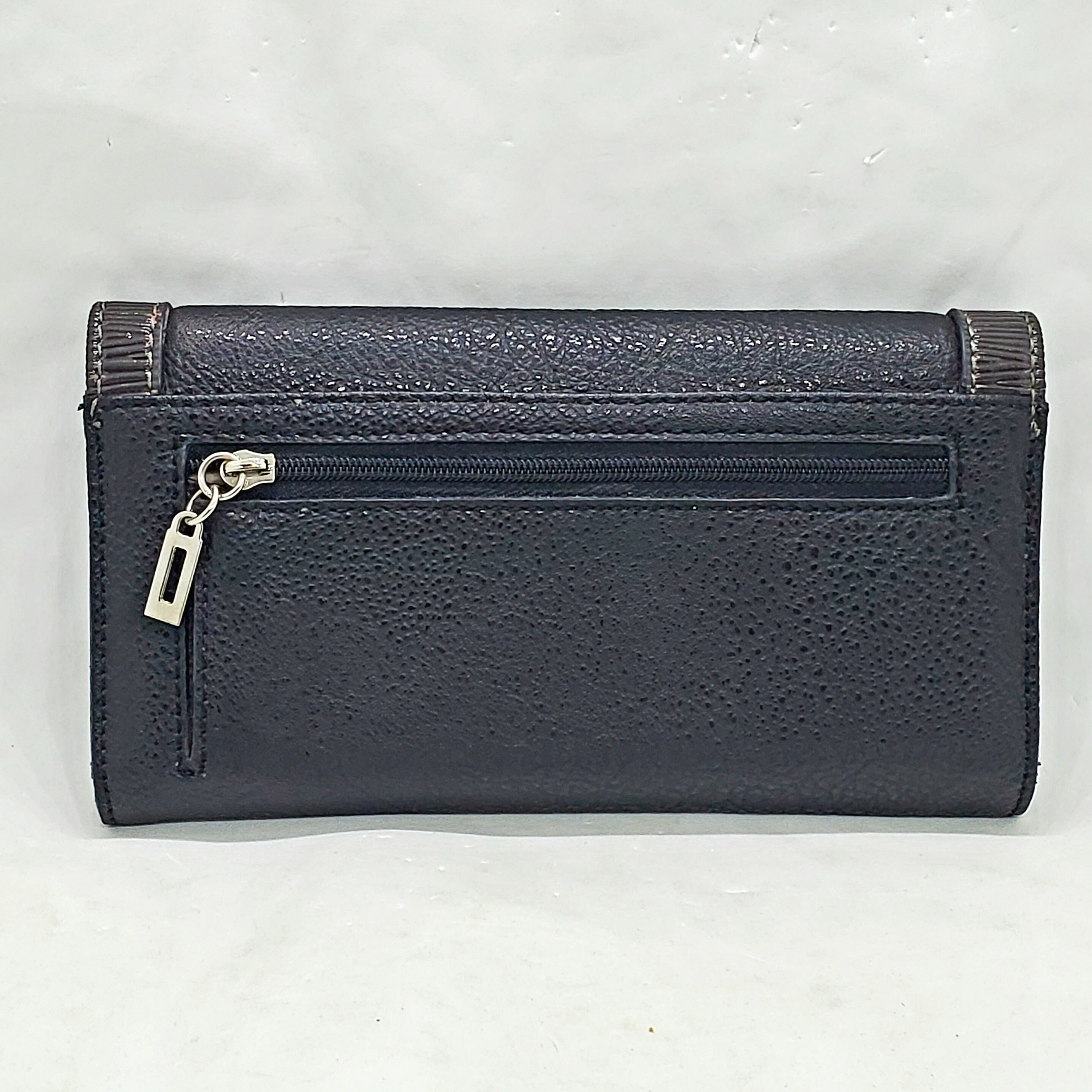 Vintage Guess Women s Wallet Embossed Logo Faux Leather Tri Fold Black