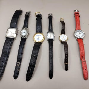 Vintage Set of 6 Ladies Wrist Watches Leather Bands UNTESTED 