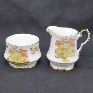 Vintage Royal Windsor Fine Bone China Sugar And Creamer Set #2755 England