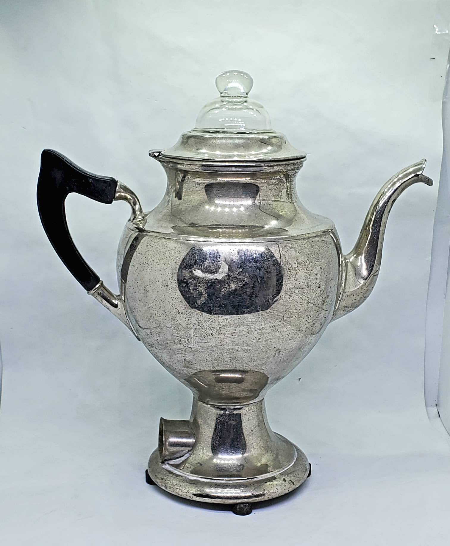 Vintage Electric Samovar. Manning and Bowman Co. Made in USA. Cup